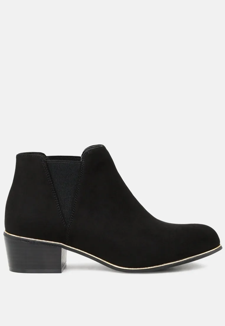 Emmy Chelsea Boots To Make A Statement